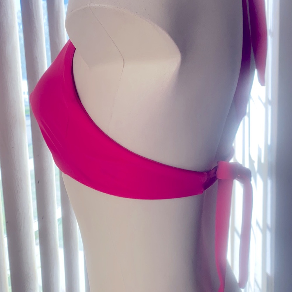 Pink Halter - Picture 3 of 4